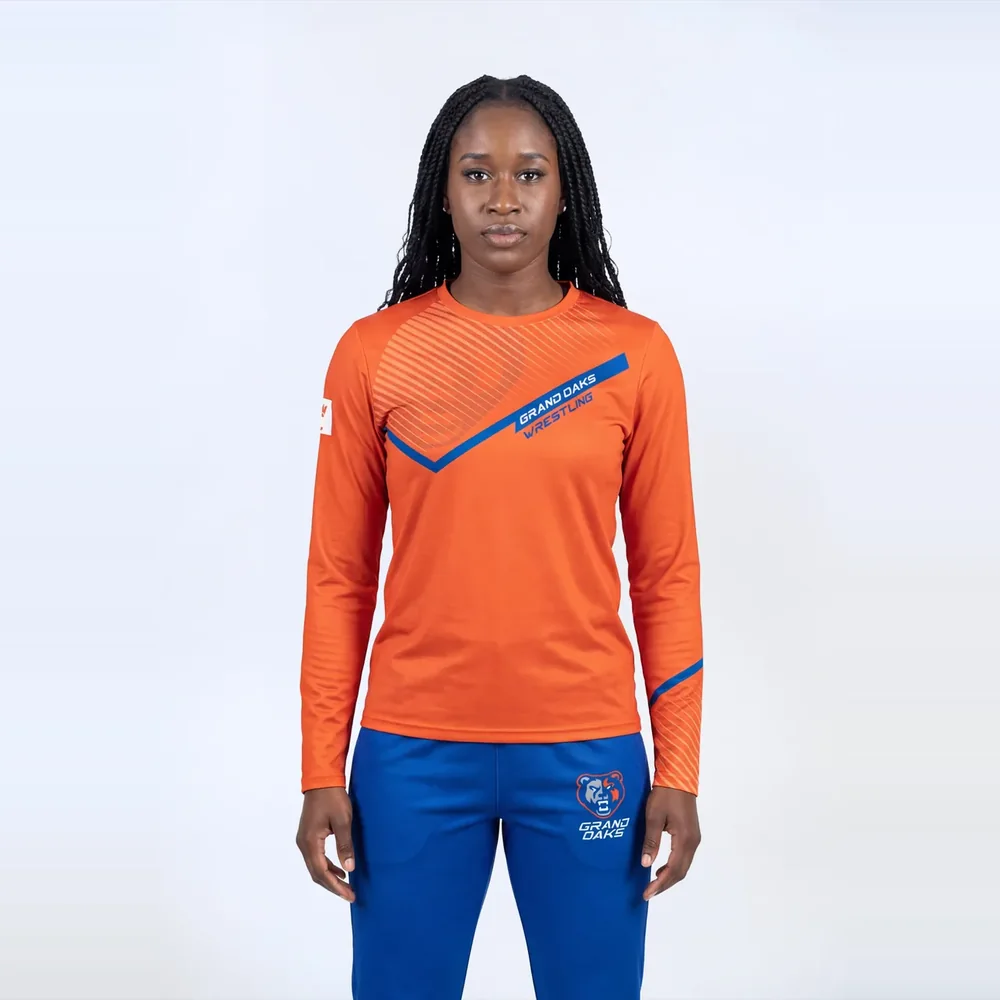 Women’s Raglan Performance Long Sleeve