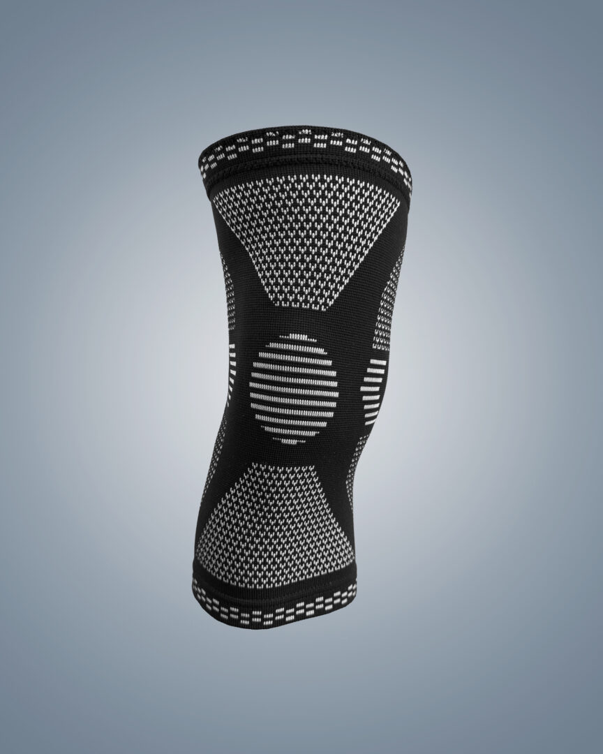 TECH COMPRESSION KNEE SLEEVE